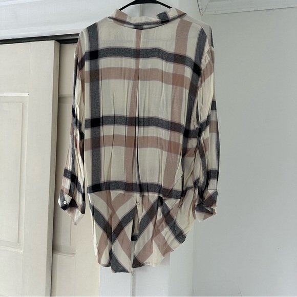 Button down flannel top - Picture 6 of 6